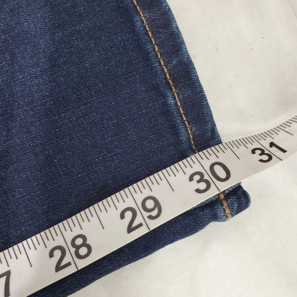 NYDJ Medium Wash High Rise Straight Leg Jeans Sz 4 Cool Embrace LiftxTuck Tech - Picture 9 of 11